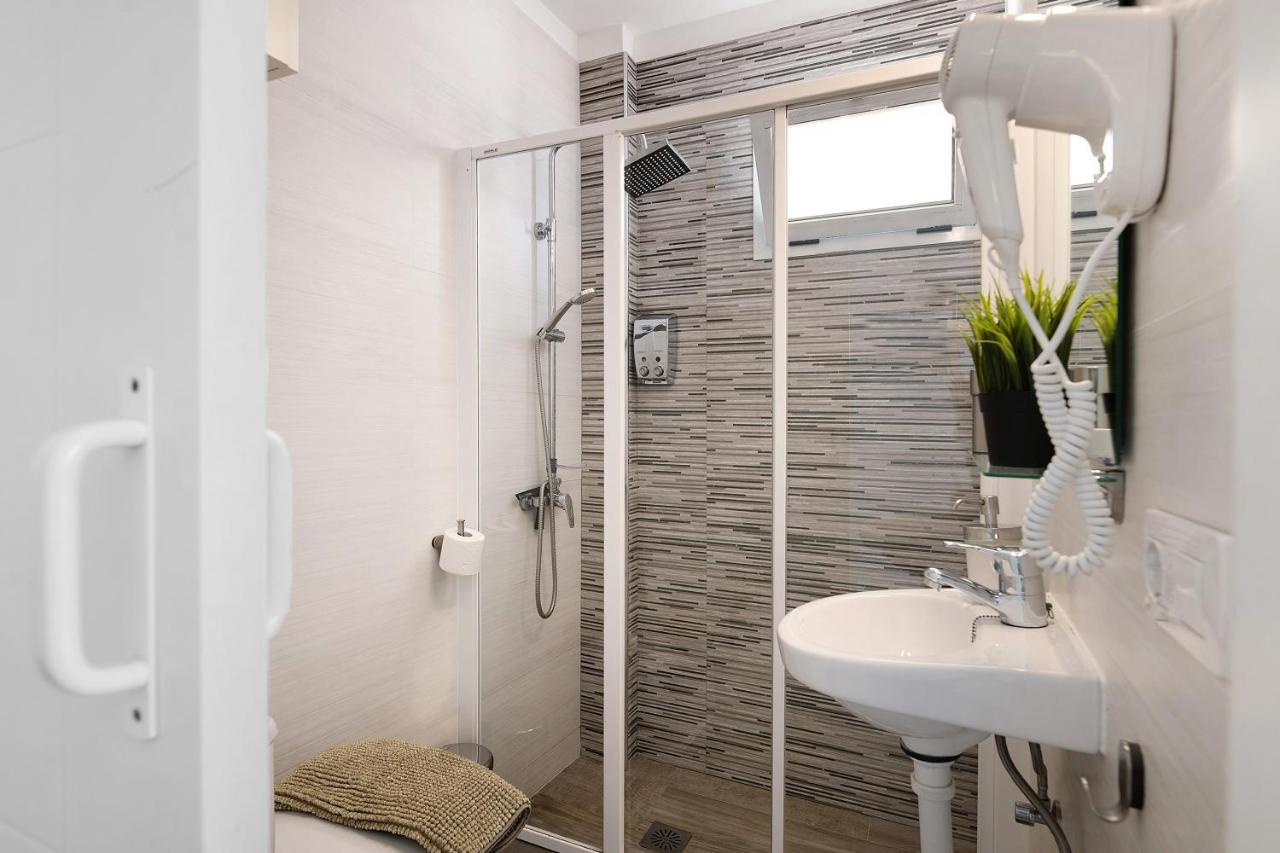 Rosales Appartement Playa Blanca  Buitenkant foto